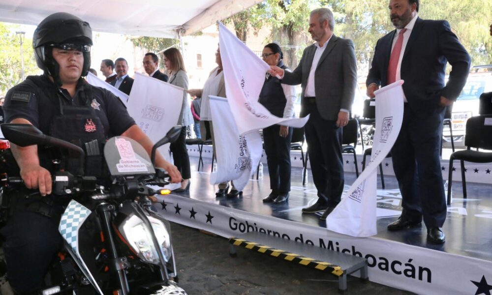 Entrega Bedolla segunda etapa de Fortapaz