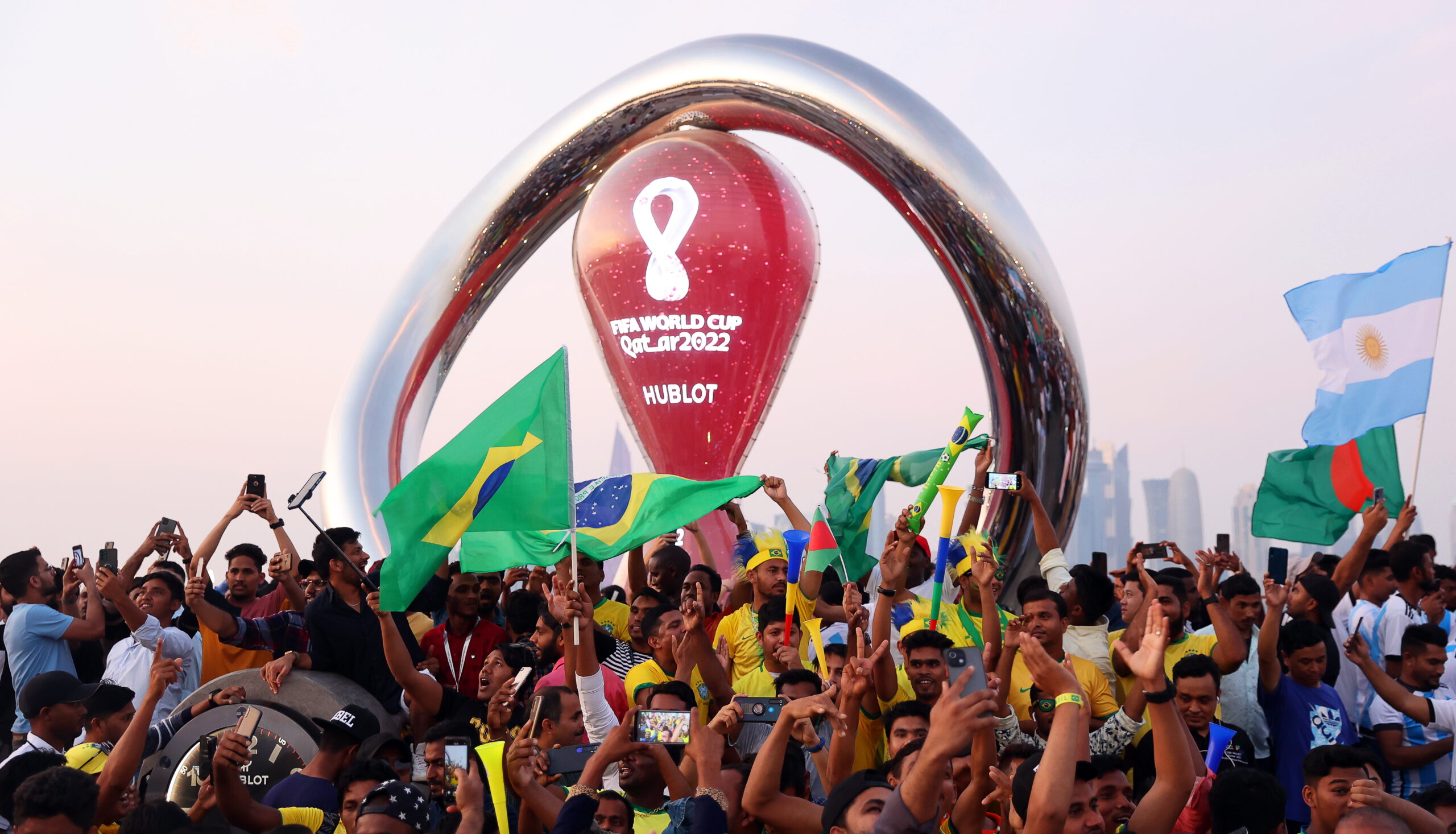 Las prohibiciones en el Mundial de futbol más polémico: Qatar 2022