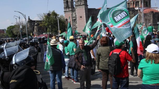 FRENA no pudo llegar al Zócalo; hace mitin en la colonia Guerrero