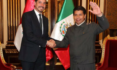 "Persona non grata" declaran a embajador de México en Perú
