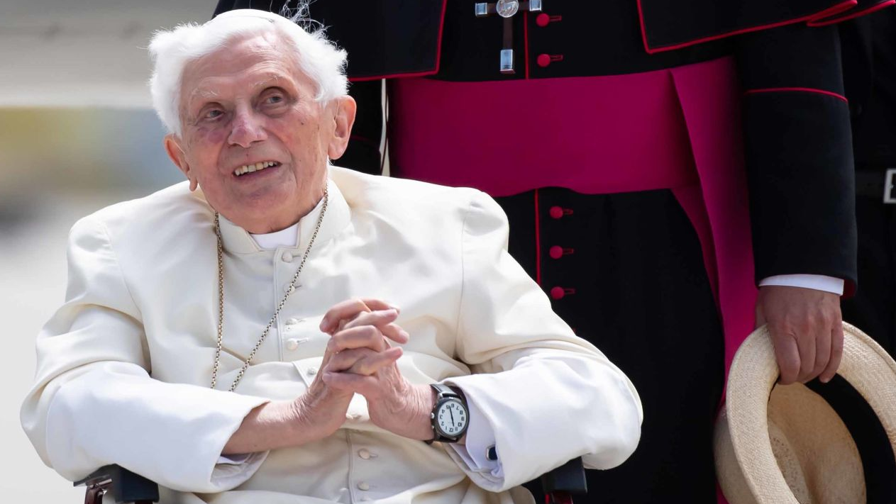 Murió el papa emérito, Benedicto XVI a los 95 años