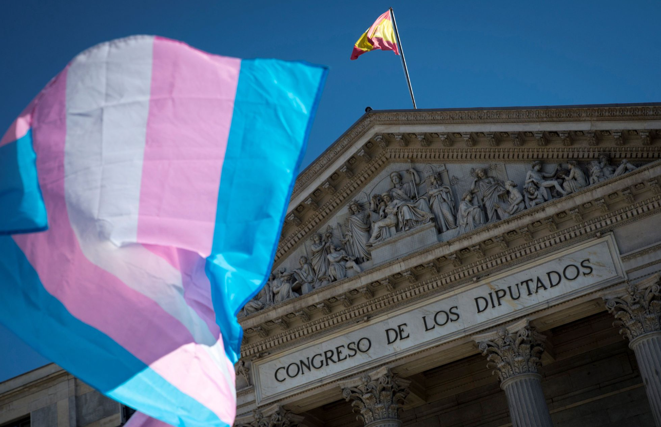 Aprueban en España 'ley trans'