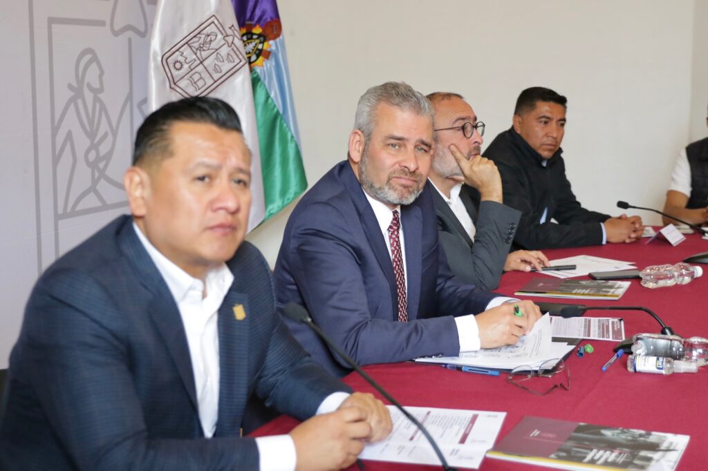 Hospital comunitario para Arantepacua será una realidad en 2023 Bedolla