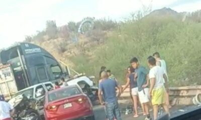 Choque en la autopista Siglo XXI deja un muero y cuatro heridos