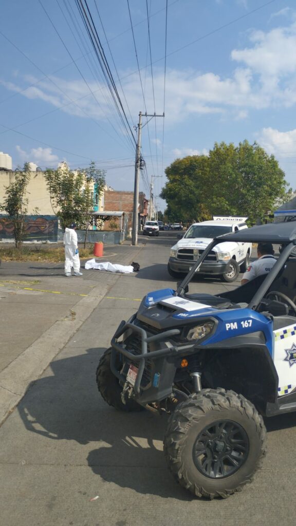 Adulto muere arrollado por camión en Villas del Pedregal