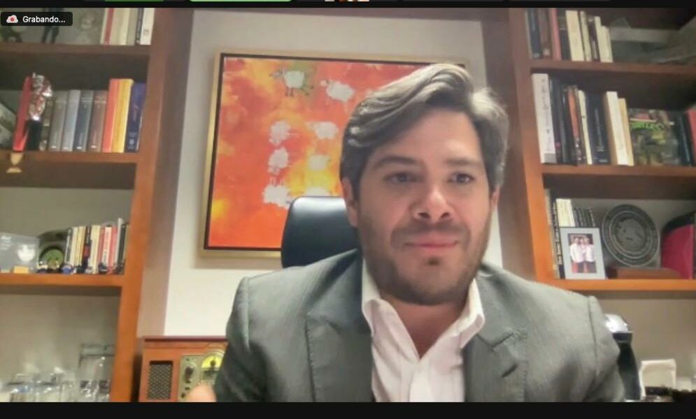 CESMICH presenta panorama económico y define ruta para el 2023