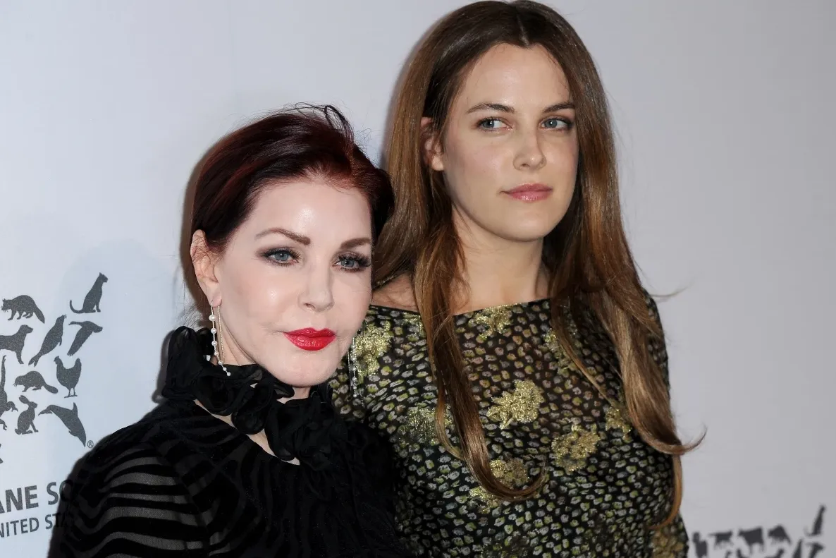 Madre e hija de Lisa Marie Presley se disputarían su herencia