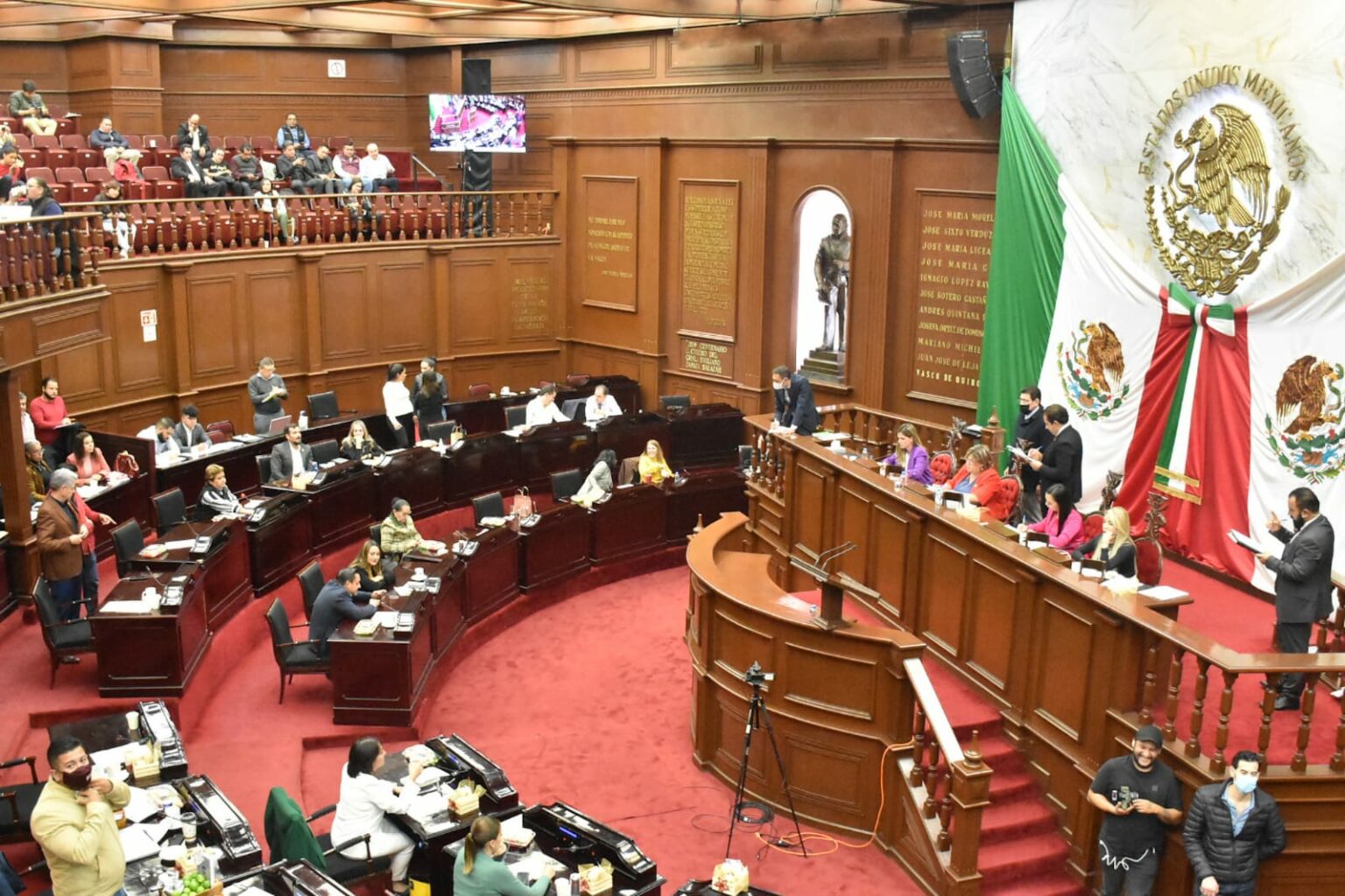 “Desaparecidos” 160 millones de pesos en el Congreso del Estado