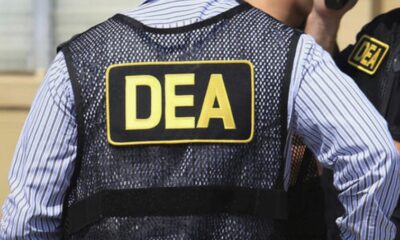Destituyen director DEA