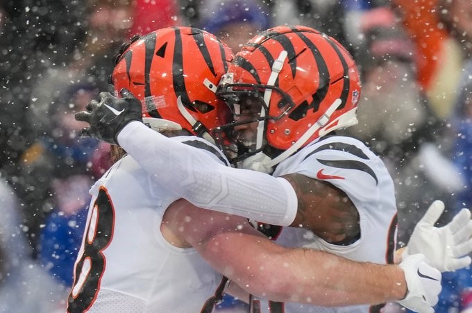 Cincinnati deja fuera a Buffalo y va a la final de la AFC