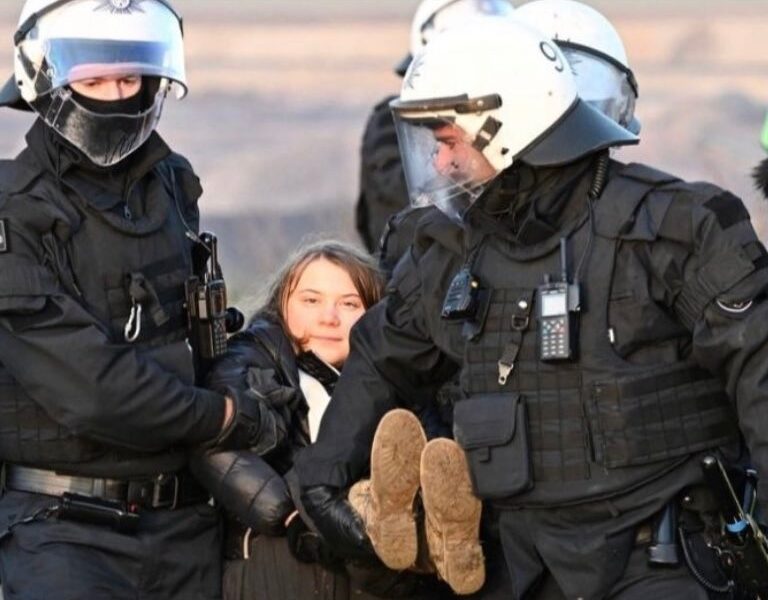 Greta Thunberg es liberada tras detención en Alemania