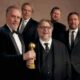 Guillermo del Toro dedica Globo de Oro a su esposa