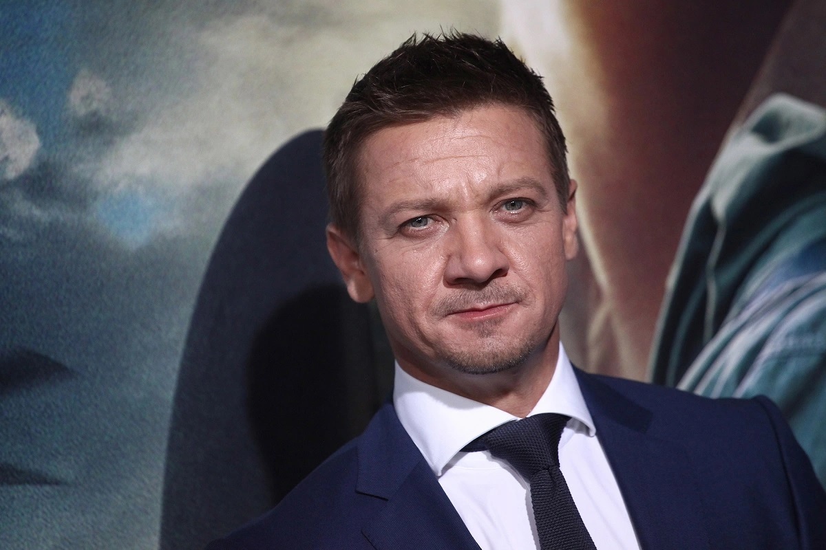 Familia de Jeremy Renner envía agradecimiento por el apoyo hacia el actor