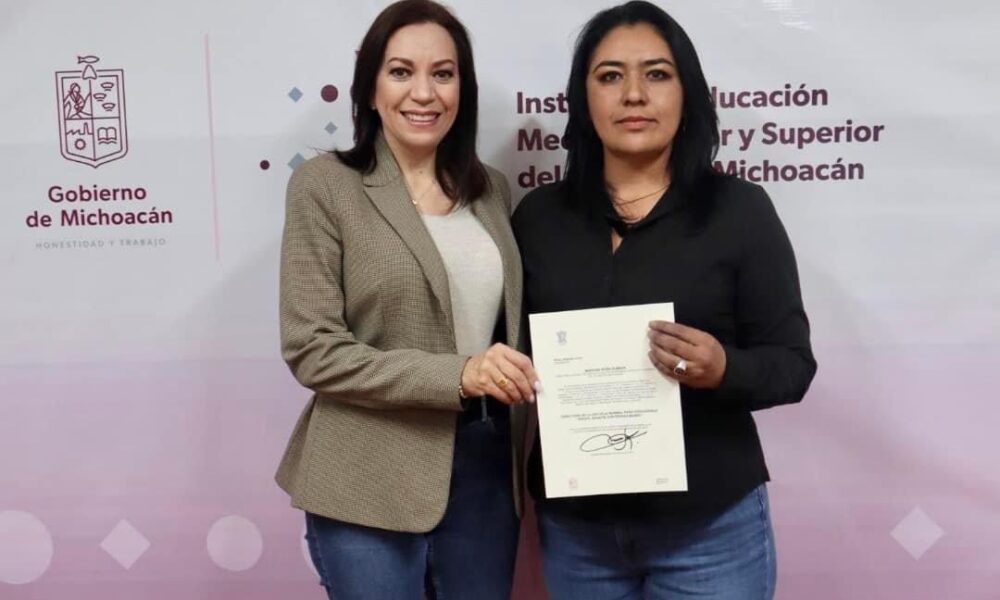 Pese a resistencia de normalistas, ya hay nueva directora para Educadoras