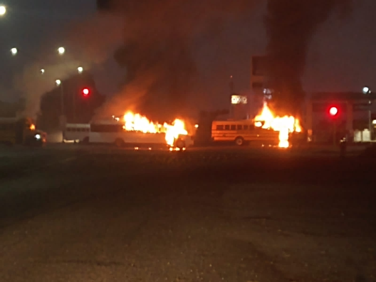 Piden a población no salir de casa en Culiacán por actos violentos