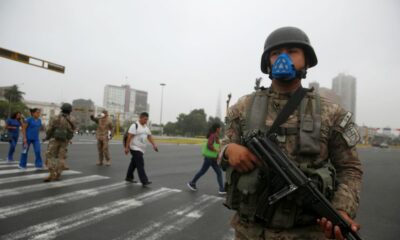 Con militares, Perú amplía estado de emergencia
