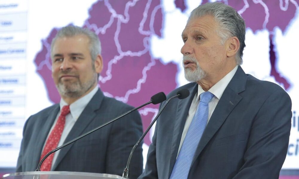 Relevan a José Zavala de la SCOP; Rogelio Zarazúa asume titularidad