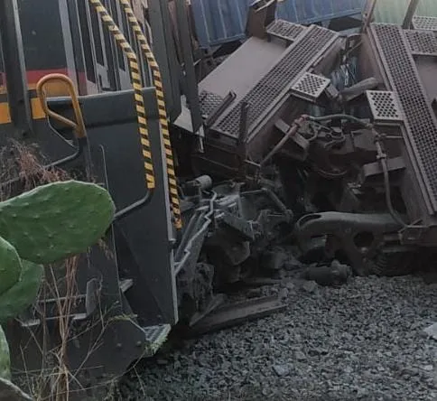 Se descarrila tren cerca de La Goleta