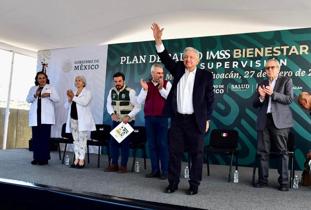 Falta de especialistas, pero sistema de salud mejor que Dinamarca, dice AMLO