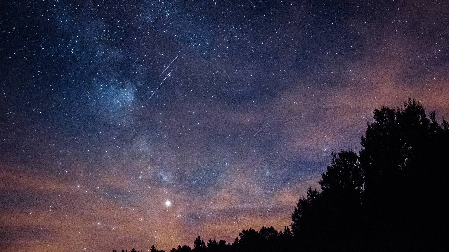 ¿Dónde y a qué hora ver la lluvia de estrellas este 3 de enero?