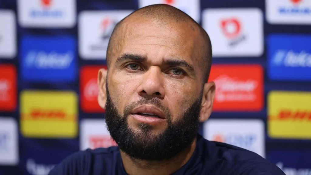 Dani Alves denunciado formalmente por agresión sexual