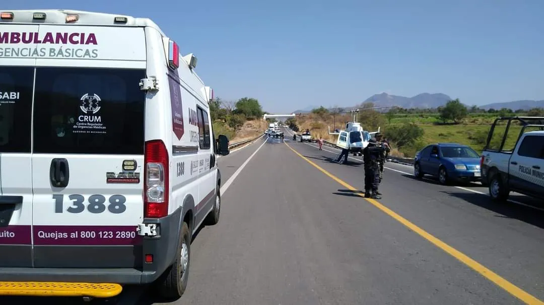 Accidente en autopista Siglo XXI deja un fallecido y 6 heridos