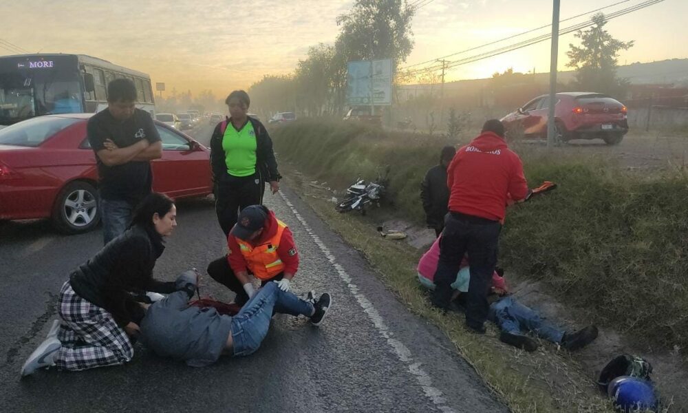 Accidente en la carretera Morelia-Álvaro Obregón deja 2 heridos
