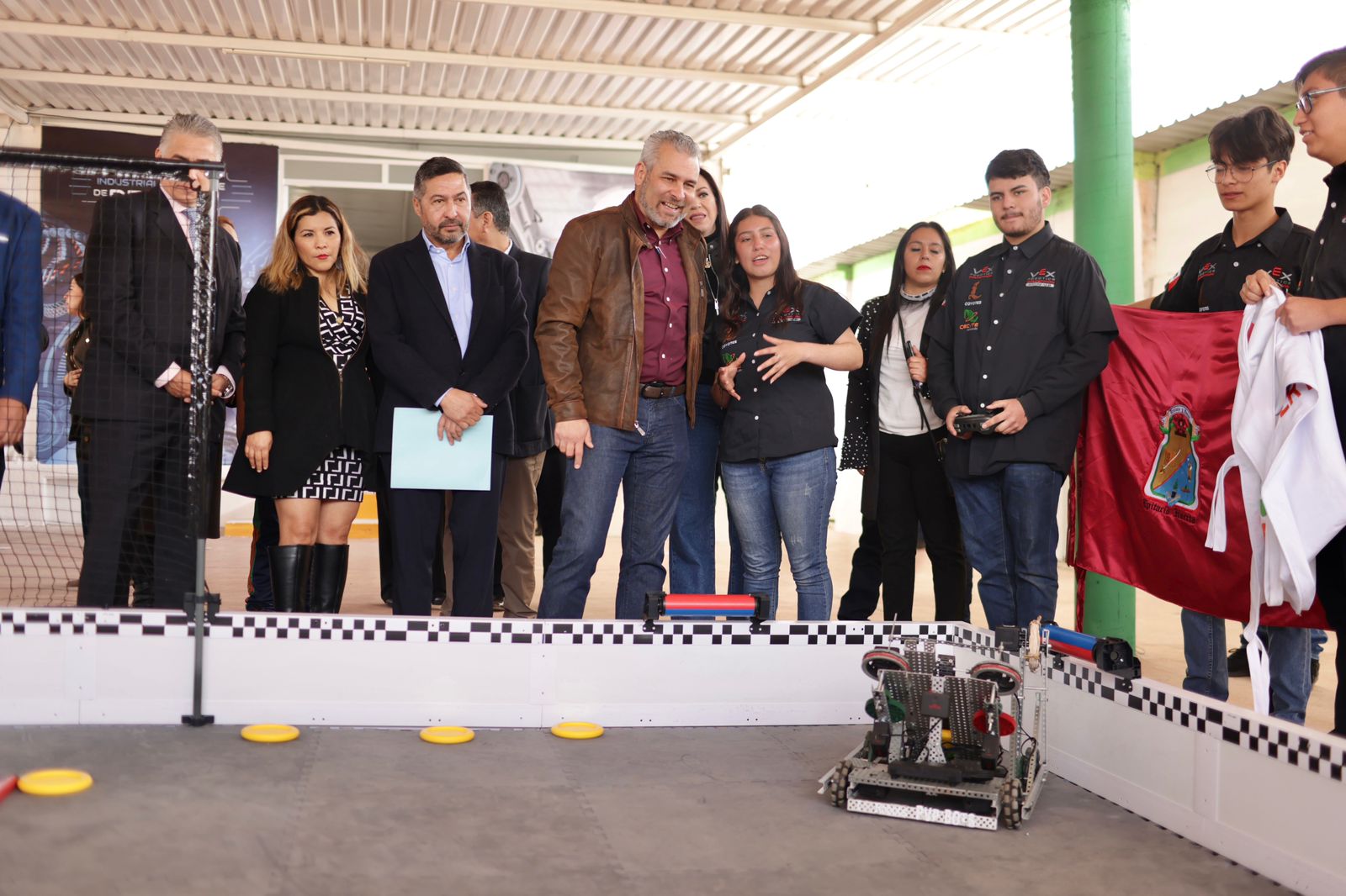 Cecytem cuenta con tecnología de robótica