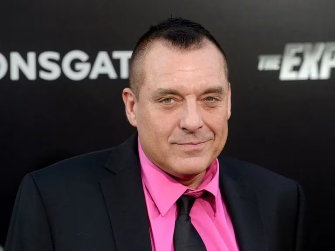 Doctores señalan que no hay esperanza para Tom Sizemore