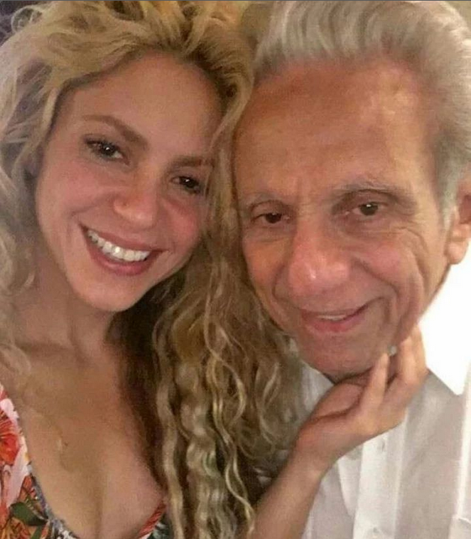 Pospondría Shakira su mudanza a Miami