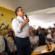 Si tengo que caminar solo, solo lo haré Silvano al iniciar Caravana
