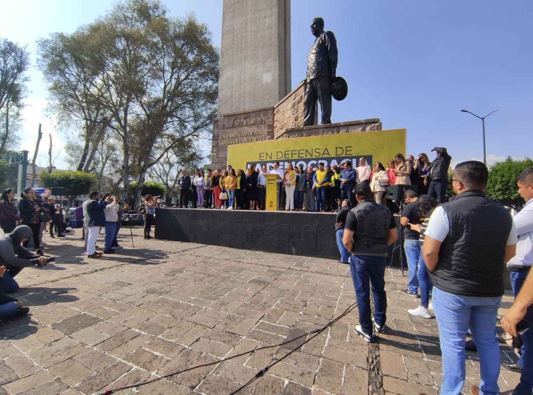 Silvano quiere ser presidente; no va gente a sus mítines