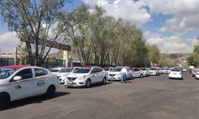 Transportistas protestan contra pagos de permisos y licencias