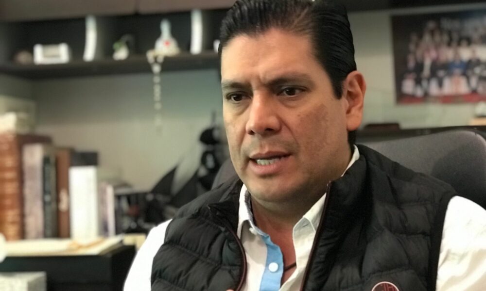 Alcaldesa de Aguililla gobierna desde Morelia, se prevé sea destituida