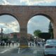 Egresados normalistas cierran vialidades en Morelia; exigen plazas automáticas