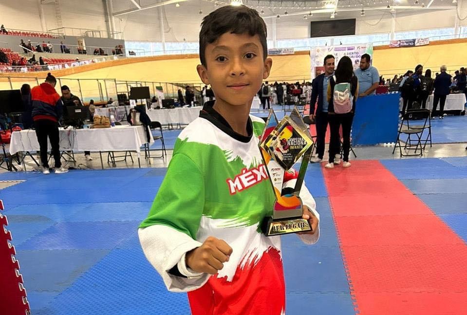 Oro para michoacano en el Nacional Infantil de Taekwondo