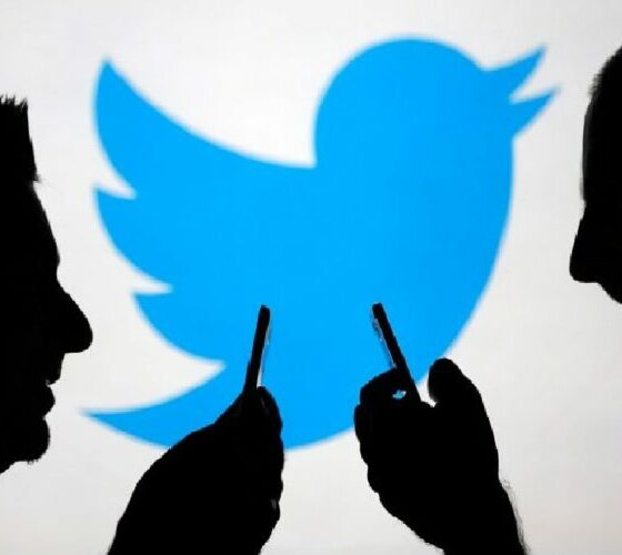 Anuncia Elon Musk cambios en Twitter, va contra bots