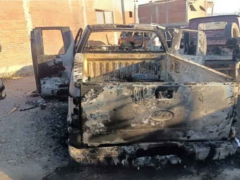 Enfrentamientos en Tarímbaro, Michoacán: al menos tres ejecutados y un vehículo quemado tras ataques violentos entre grupos delictivos esta madrugada