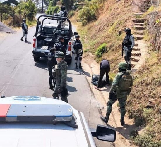 Enfrentamientos en Zitácuaro dejan seis heridos y un fallecido