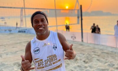 Ronaldinho presente en reapertura del Estadio Corregidora