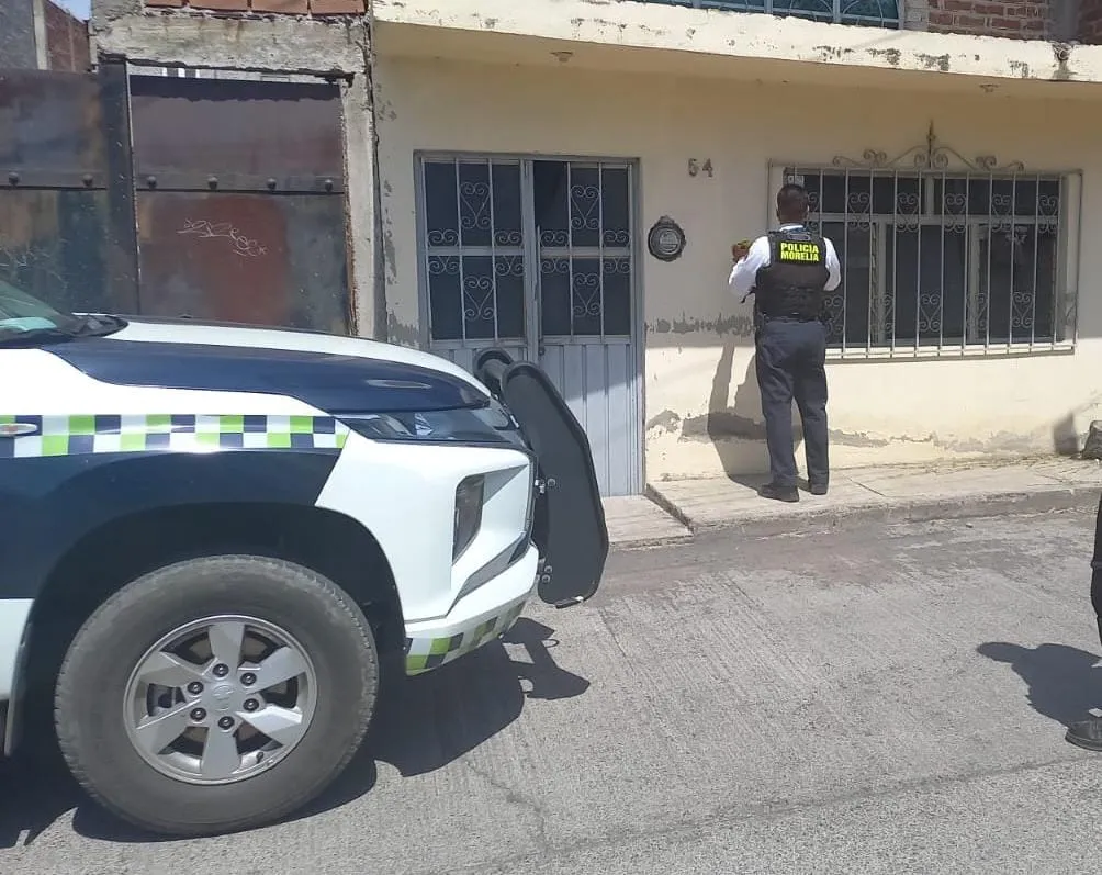 Hallan a persona sin vida dentro de vivienda en Morelia