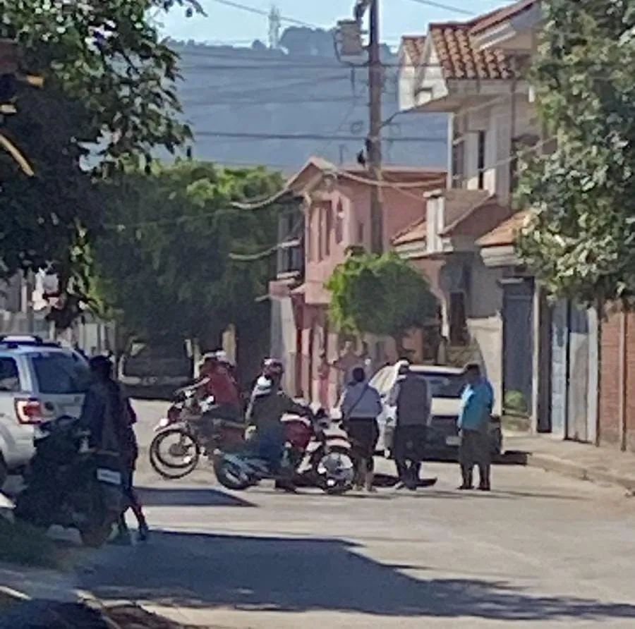 Hombre es asesinado en colonia de Valle Verde en Uruapan