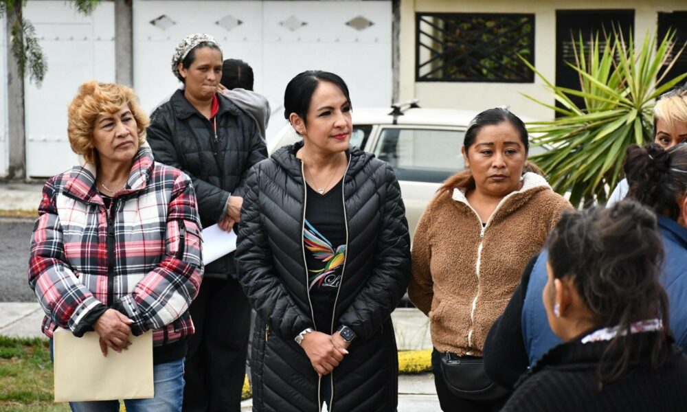 Lupita Díaz se reúne Aldea 3