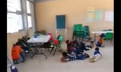 Maestro niños balacera