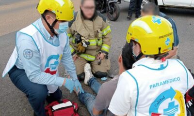 Motociclista choca en la calzada Ventura Puente y resulta lesionado