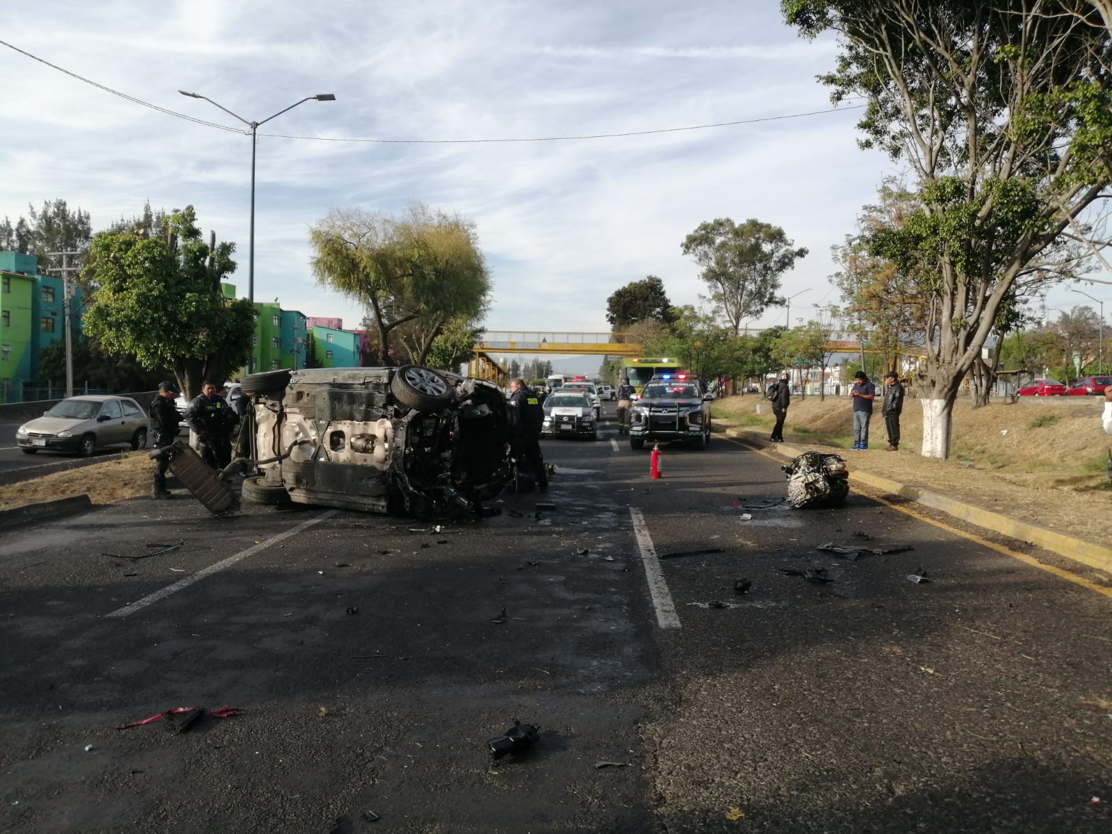 Pareja sufre lesiones graves tras accidente vial en Morelia