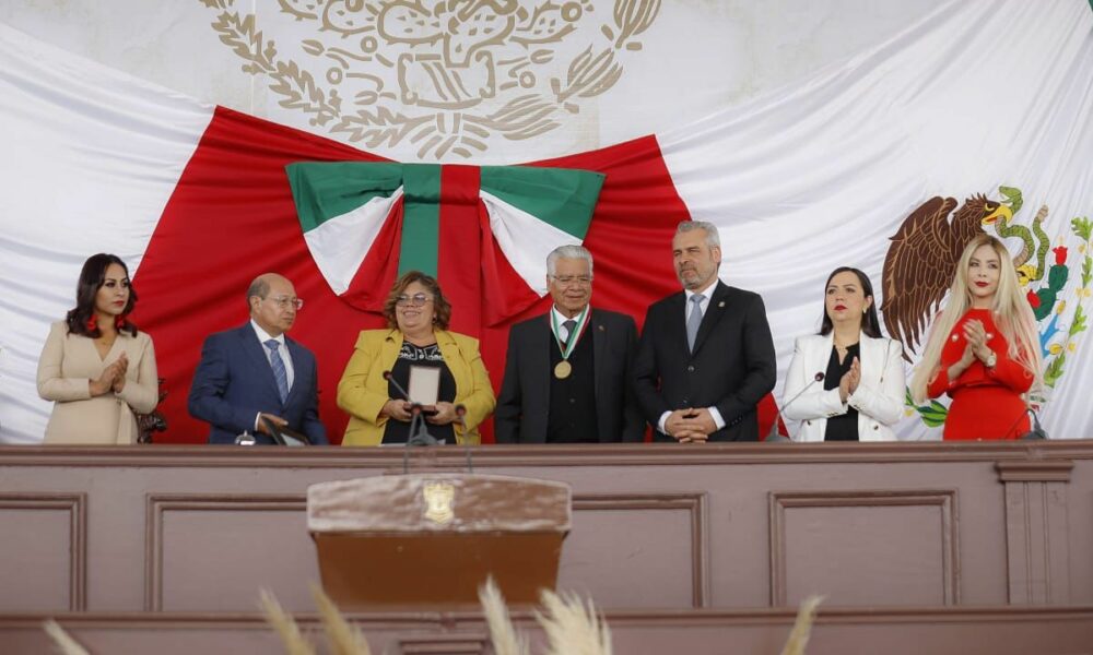 Santiago Zúñiga jóvenes michoacanos