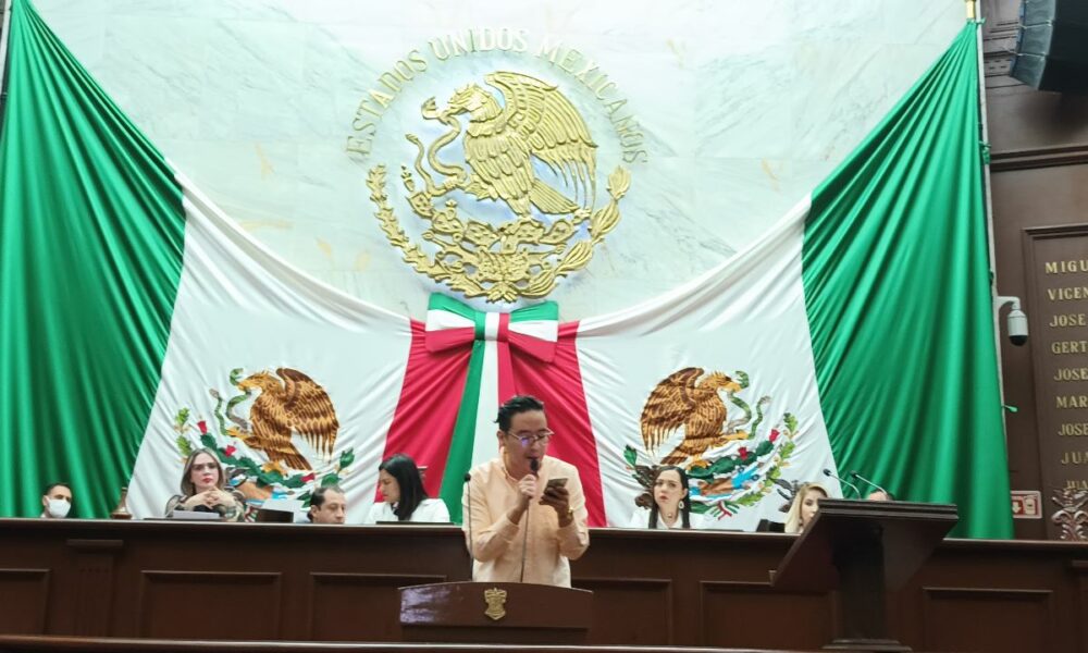 “Sus manos están llenas de sangre” Cristo González Villaseñor a diputados