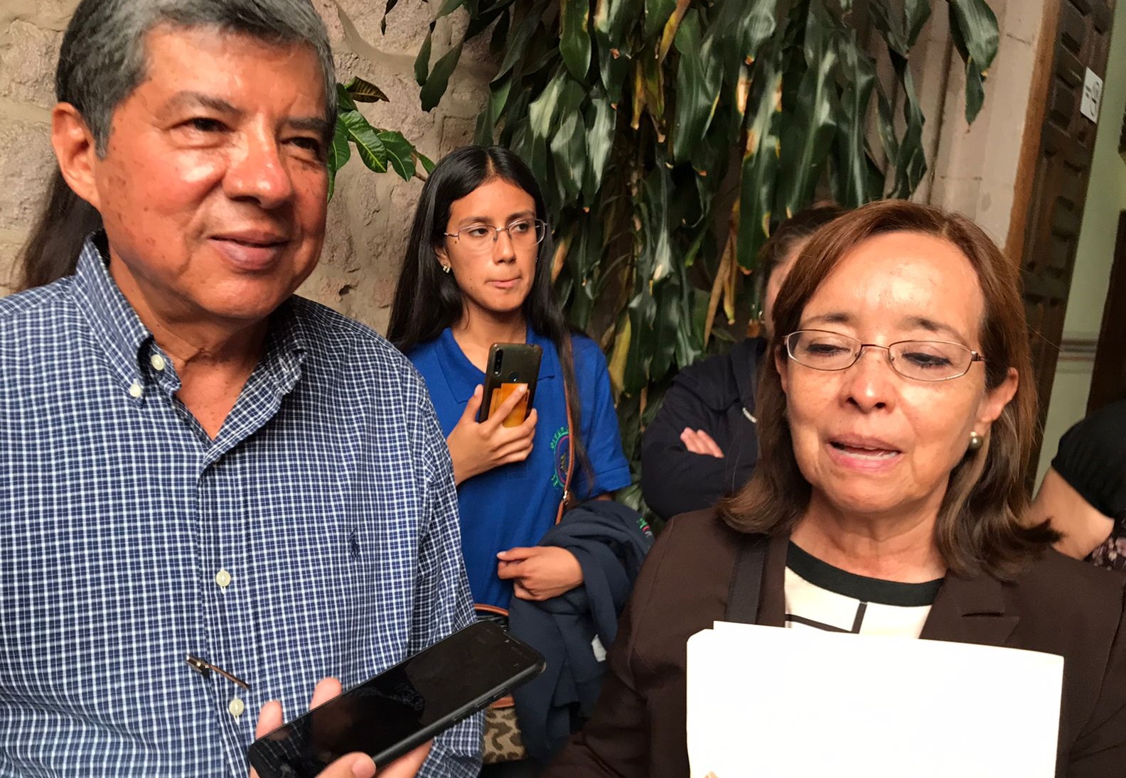 Votan Alfonso Martínez sostén laboral