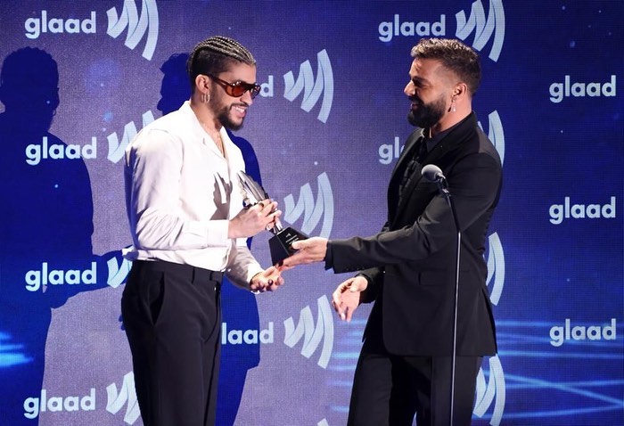 Bad Bunny recibe reconocimiento por apoyo a comunidad LGBTQ